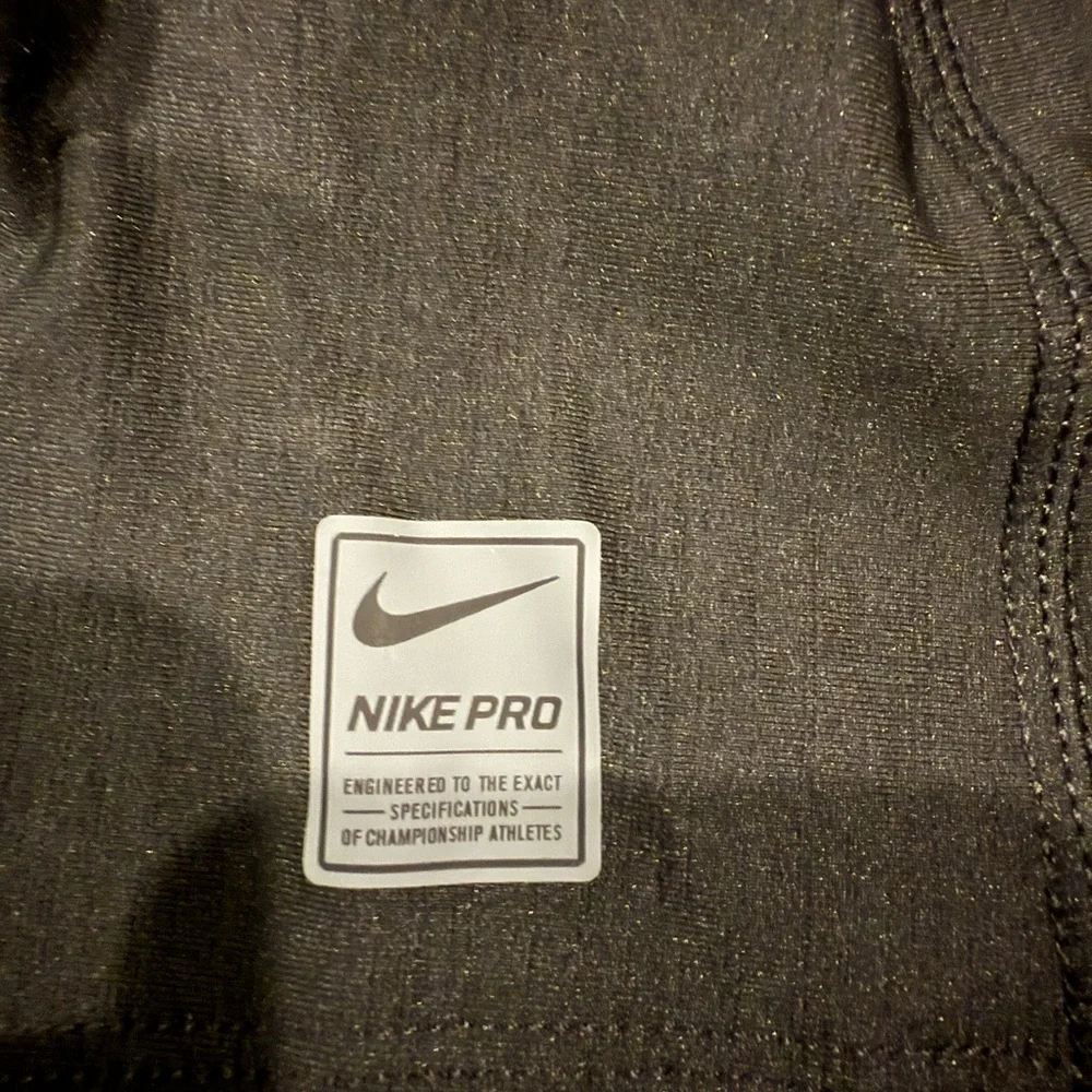 Nike Pro black Athletic Wear ski mask